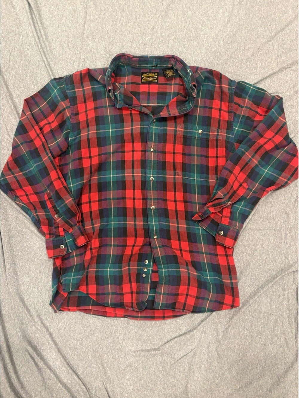 Vintage 90s Eddie Bauer Flannel Shirt Men’s M Made in USA Red Green Plaid Cotton